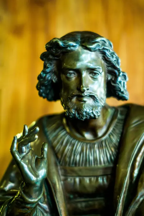 Busto de bronce